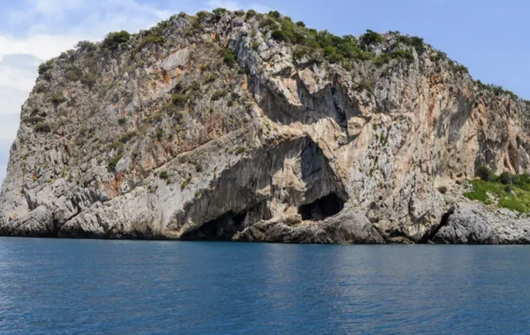 Giro in barca Isola di Dino